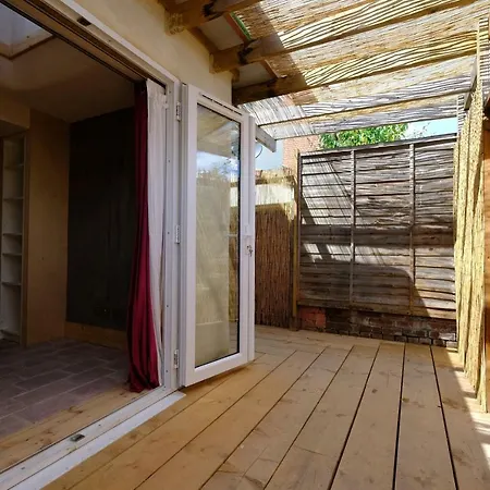 Apartment The Little Luckwell By Cliftonvalley